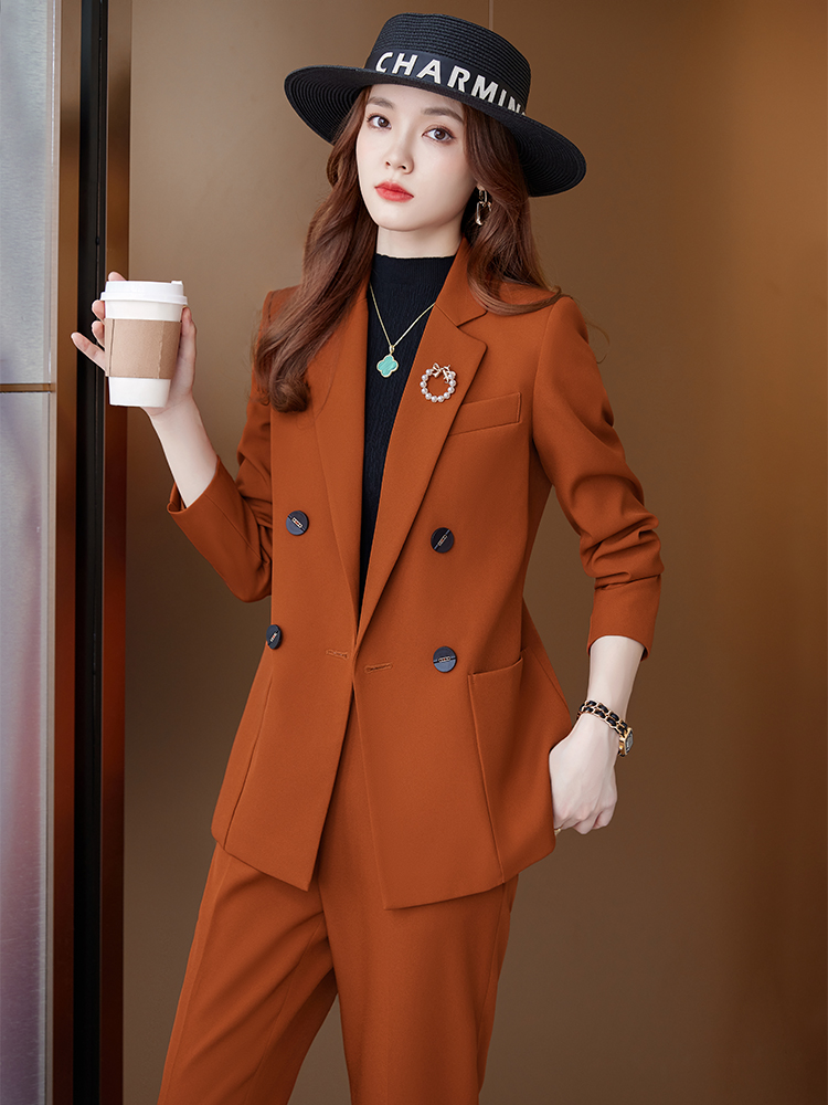 Conjunto de Terno Feminino de  - Men'S Formal Wear In Winter avaliação e preço